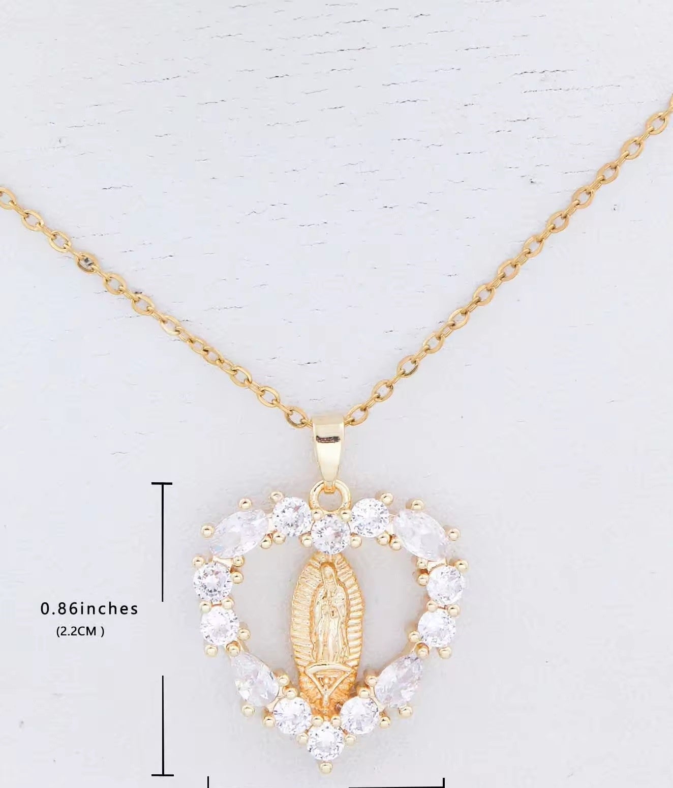 Heart-Shaped Virgin Mary Pendant Necklace 18K Gold Plated Stainless Steel with Link Chain for Gift